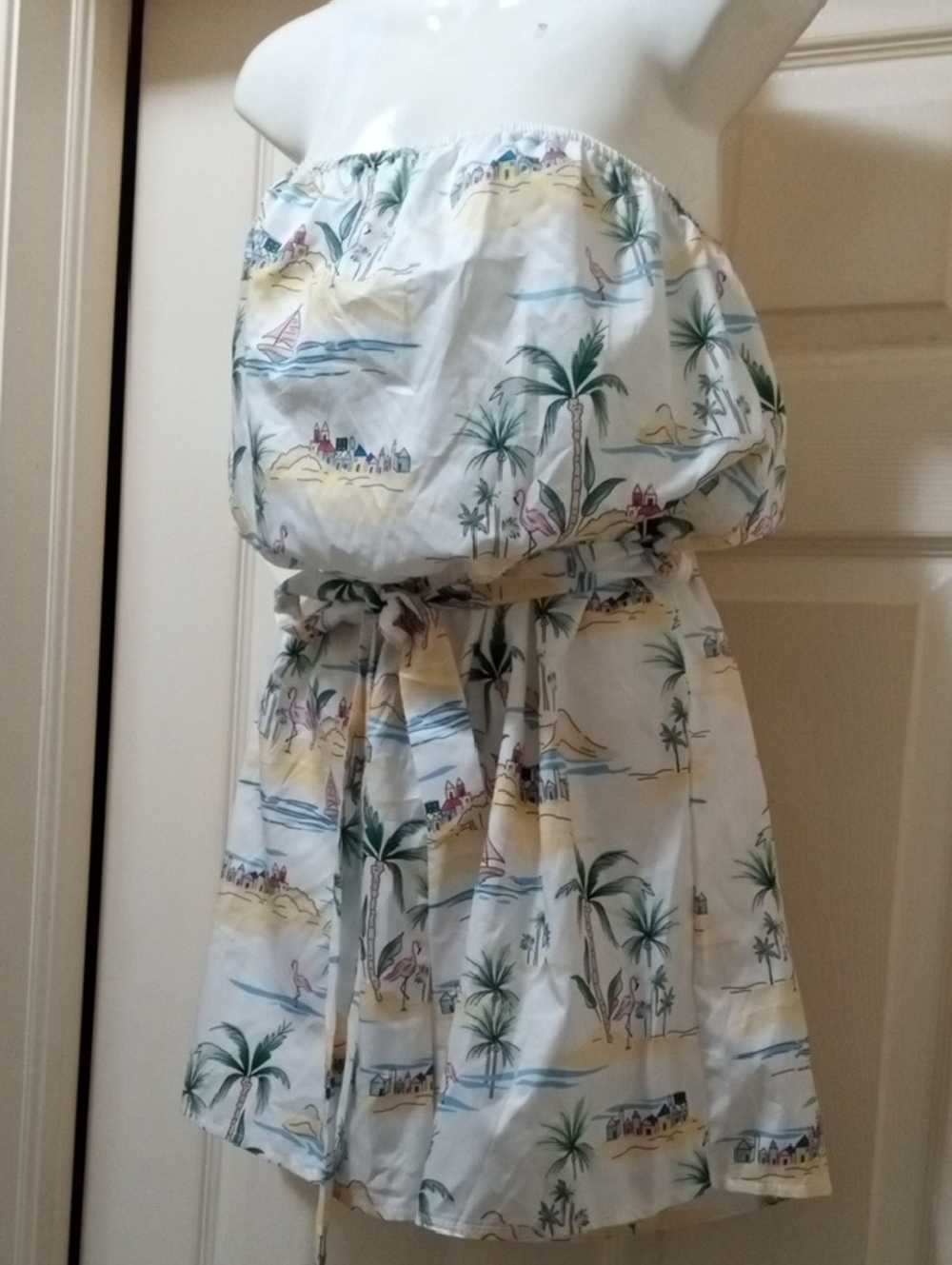 Strapless Tropical Print Romper in White
